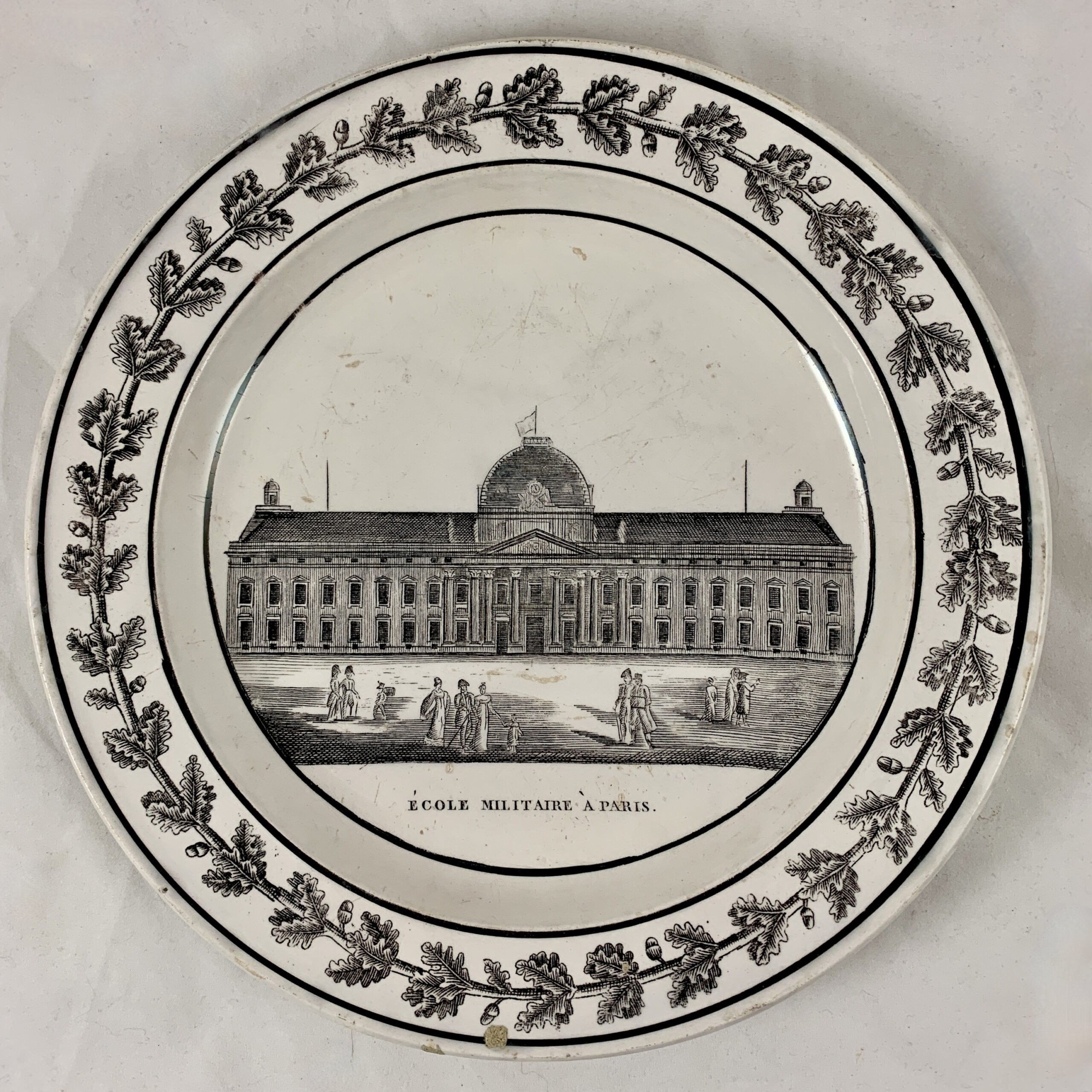 Creil ét Montereau French Creamware Architecture Plate