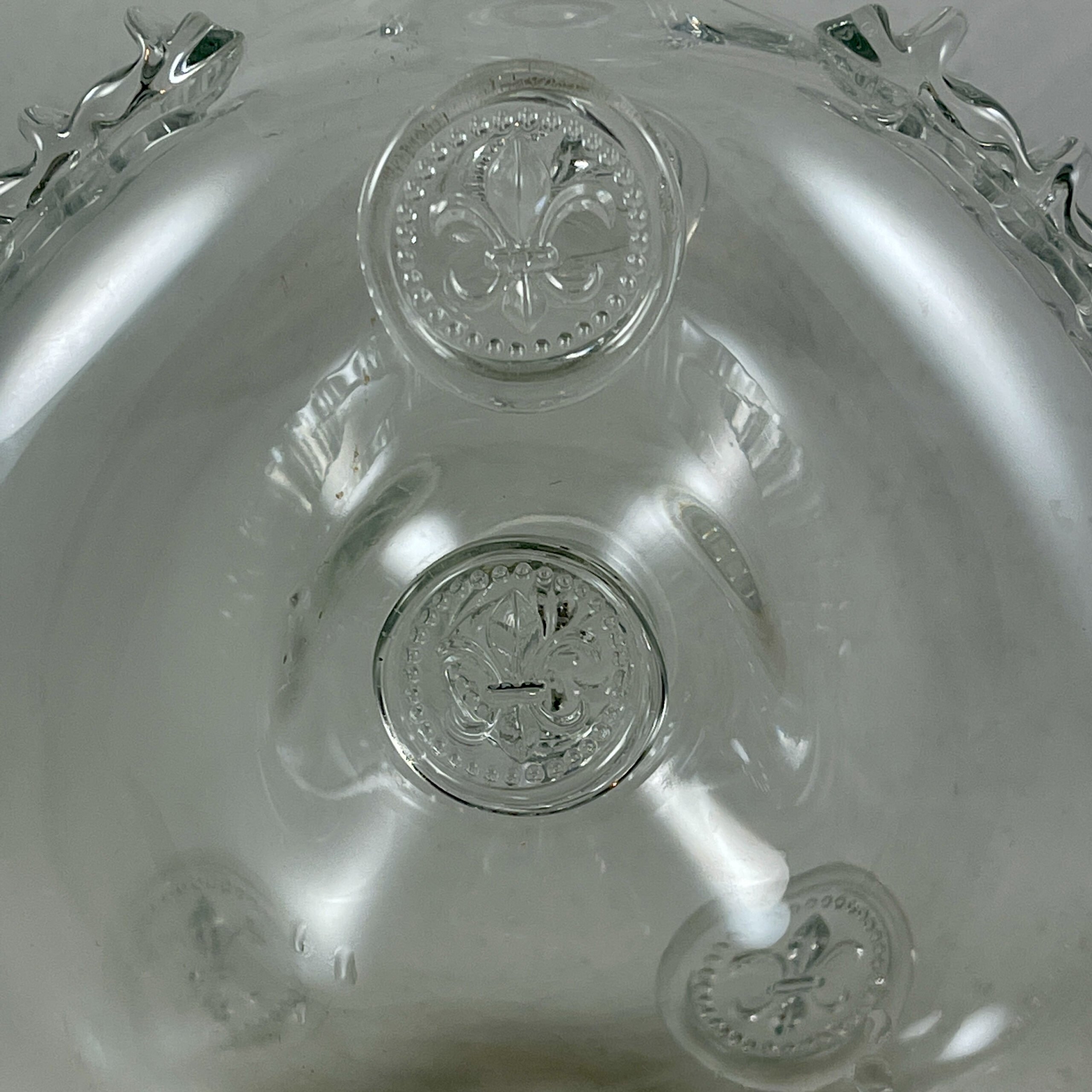 Baccarat Remy Martin XIII Crystal Decanter – Black-Eyed Susans Antiques &  Objets d'Art