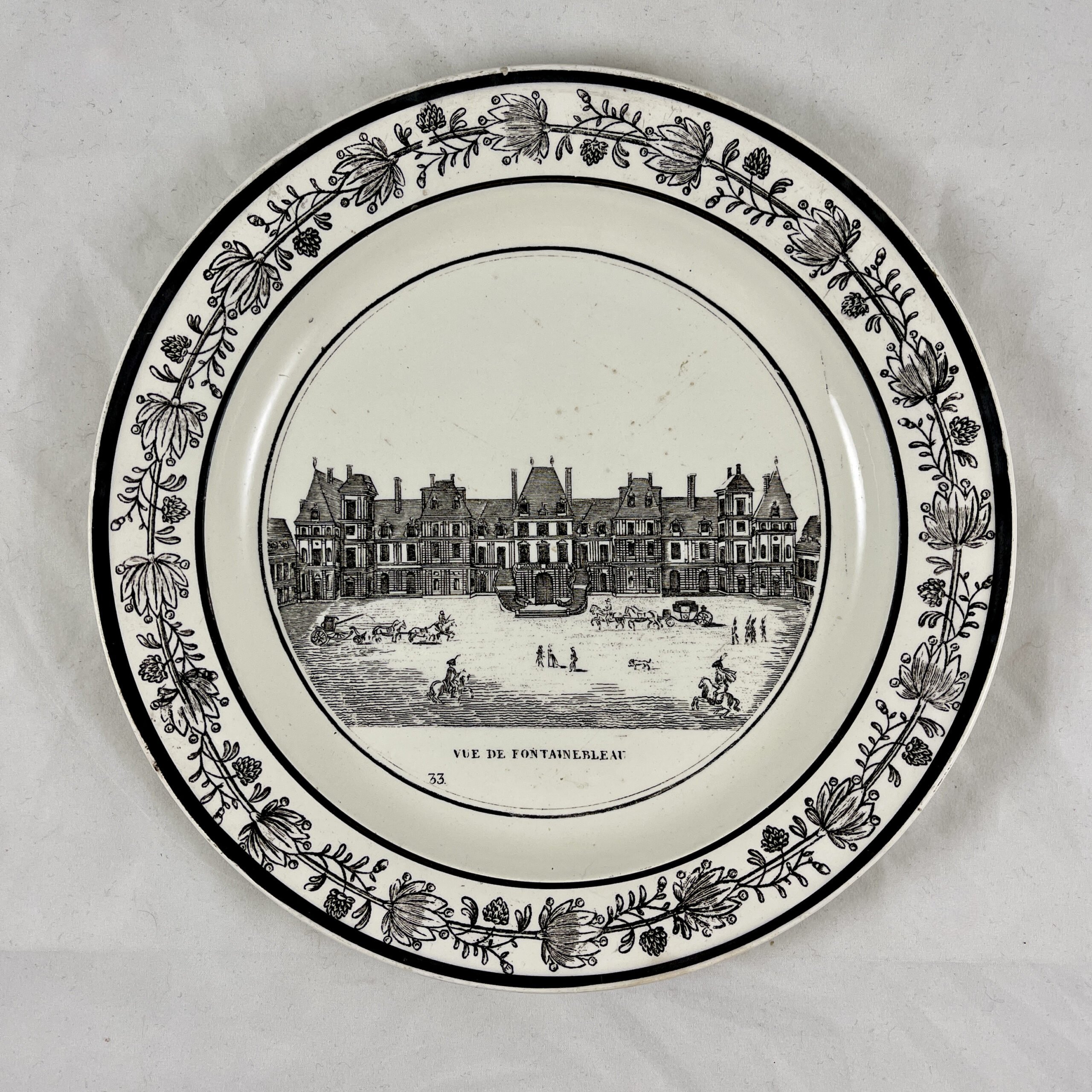 P&H Choisy French Creamware Faïence Vue de Fontainbleu Architecture Plate