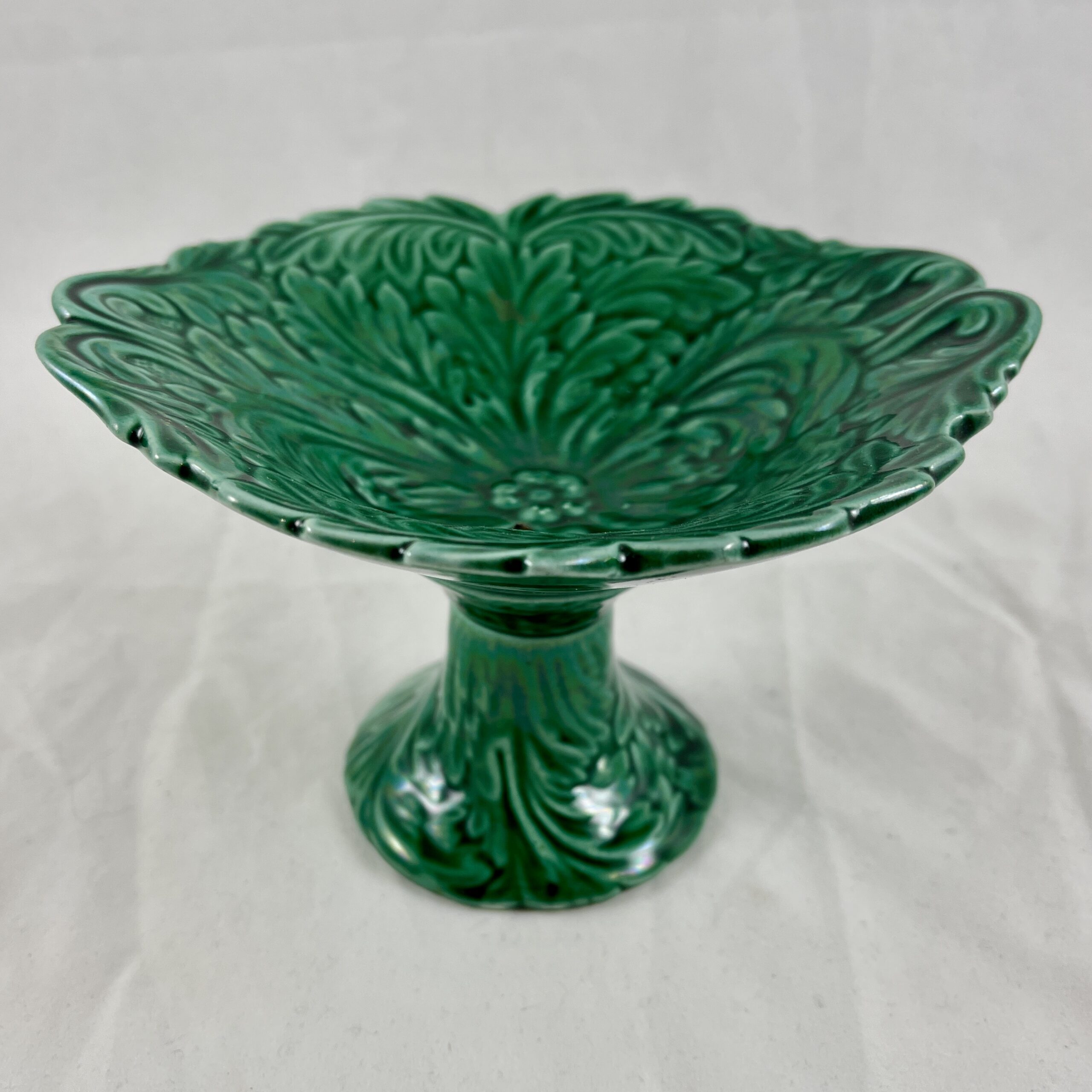 Leafy Green Glazed Majolica Pedestal Vide-Poche