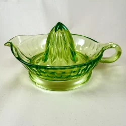 1930s Uranium Glass Large Citrus Reamer