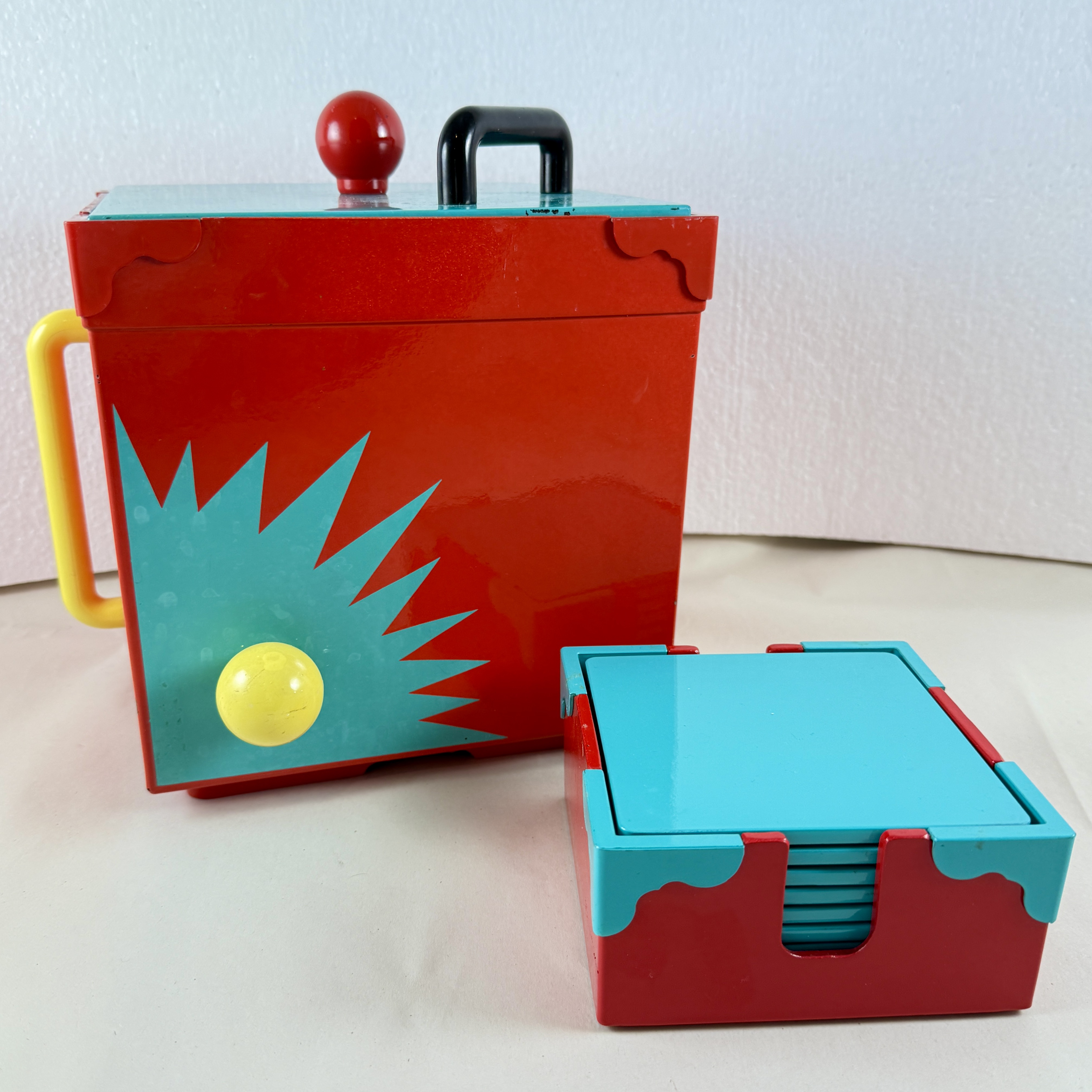 Memphasis Sunburst Pattern Post Modern Lacquer Ice Bucket & Coaster Set